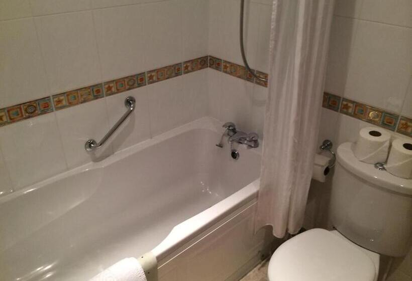 غرفة قياسية, Skelwith Bridge