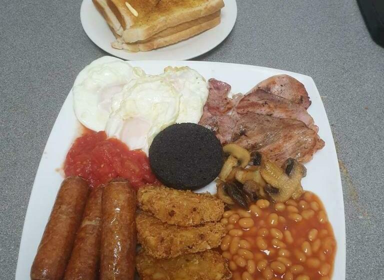 スタンダードルーム, The Avenue Club And Lodge