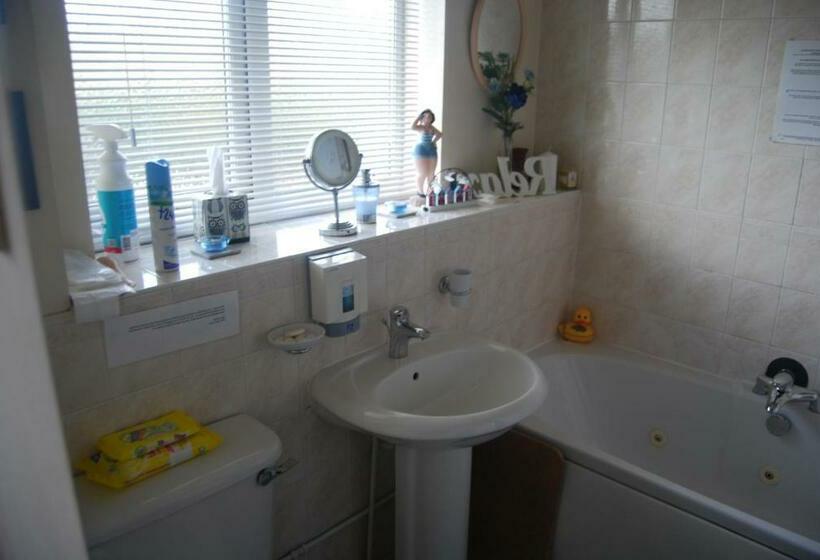 Одноместный Номер Вид на Сад, Mike & Carolyn Ball B&b