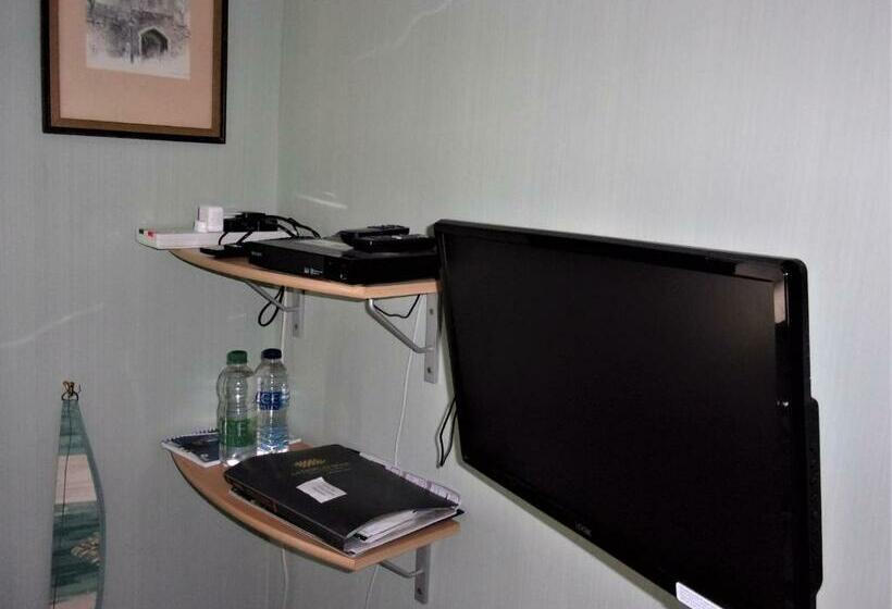 Одноместный Номер Вид на Сад, Mike & Carolyn Ball B&b