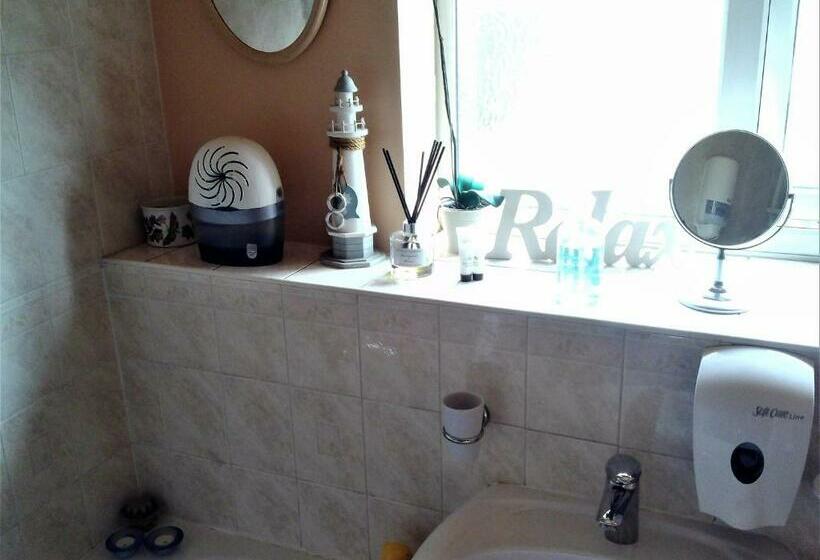 Одноместный Номер Вид на Сад, Mike & Carolyn Ball B&b