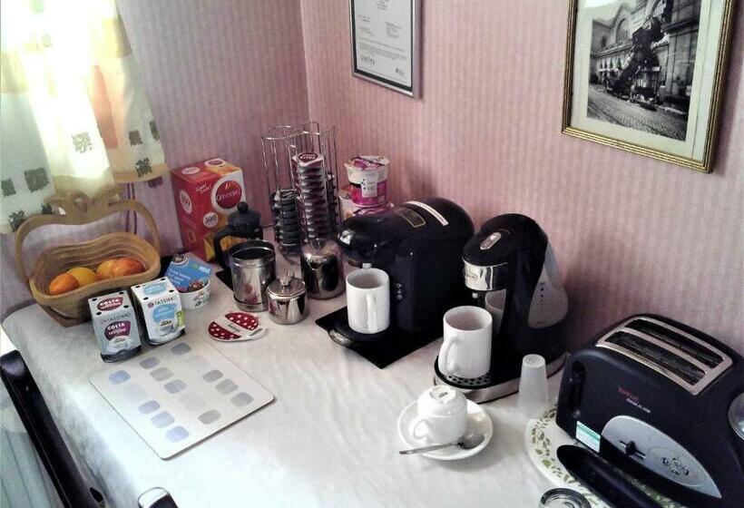 Одноместный Номер Вид на Сад, Mike & Carolyn Ball B&b