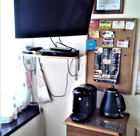 Апартаменты 1 Спальня, Mike & Carolyn Ball B&b