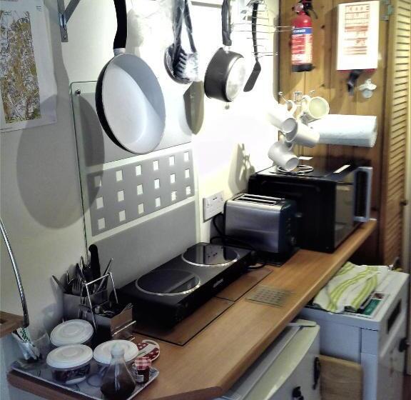 Апартаменты 1 Спальня, Mike & Carolyn Ball B&b