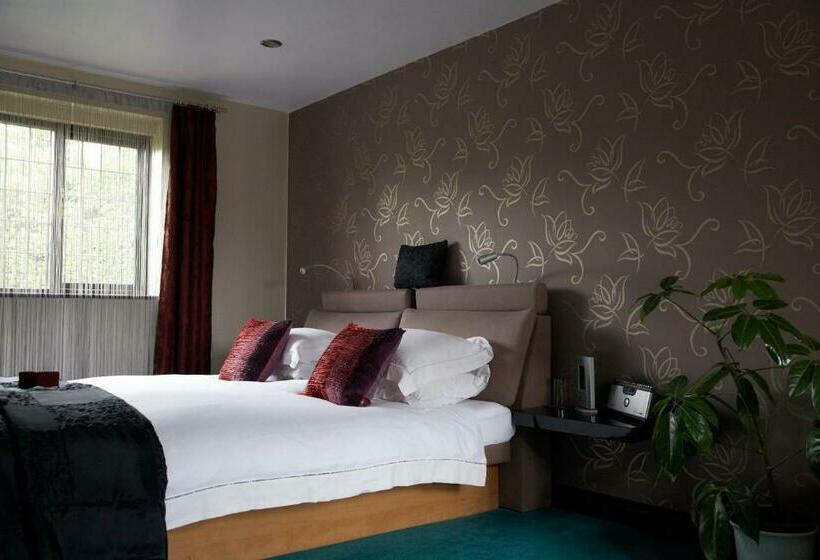 غرفة ديلوكس مزودة بشرفة, B&b Rafters