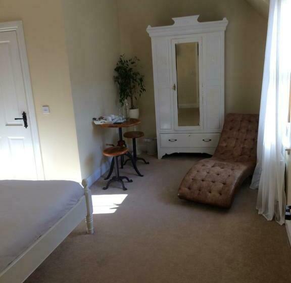 غرفة قياسية, Ach Na Sidhe