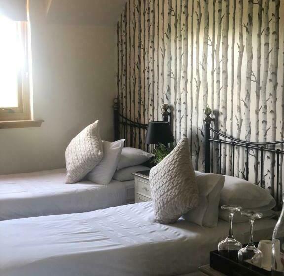 غرفة قياسية, Ach Na Sidhe