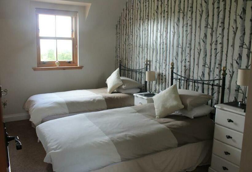 غرفة قياسية, Ach Na Sidhe