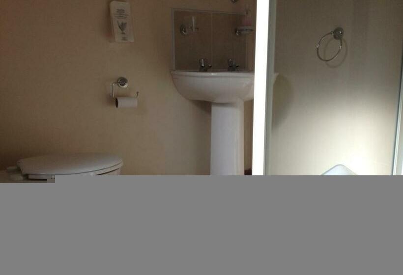 Номер Стандарт, Bed And Breakfast At 4