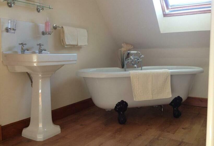 Номер Стандарт, Bed And Breakfast At 4