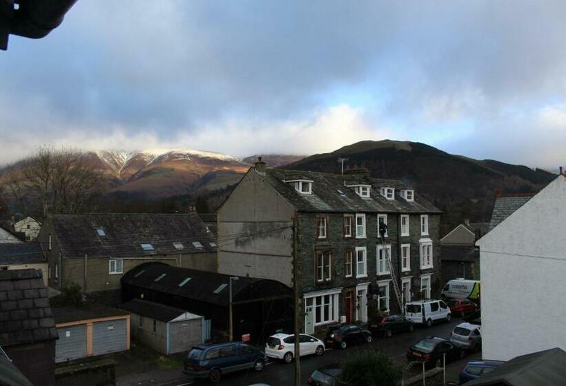 Номер Стандарт Трехместный, Bluestones