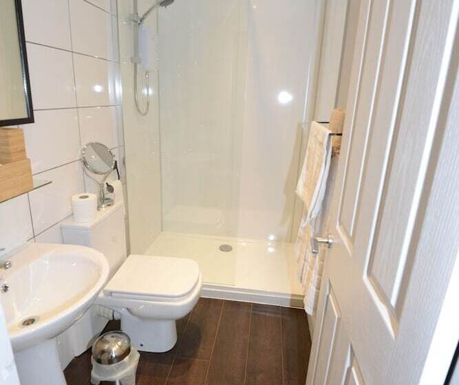 디럭스 룸, Callander Meadows