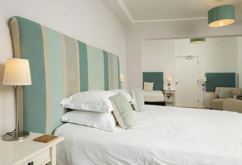 Семейный Номер, Chillington House