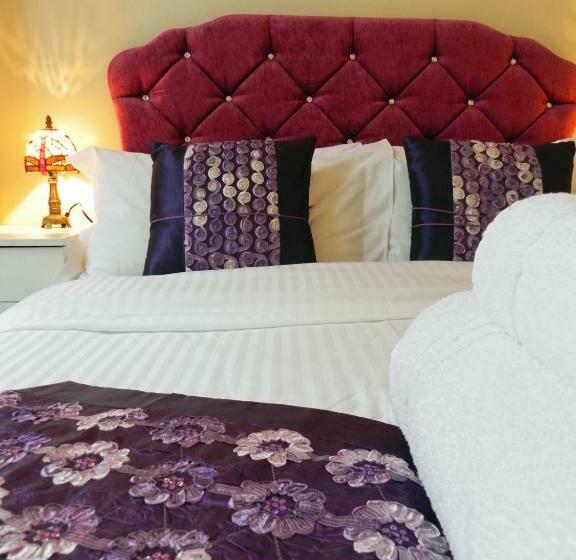 חדר בסיסי, Estoril