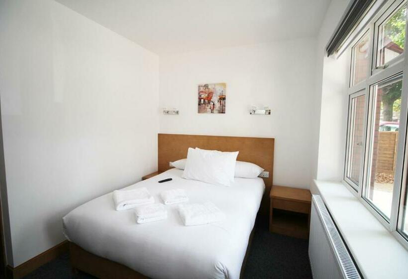 Номер Стандарт, Flexistay Aparthotel Sutton