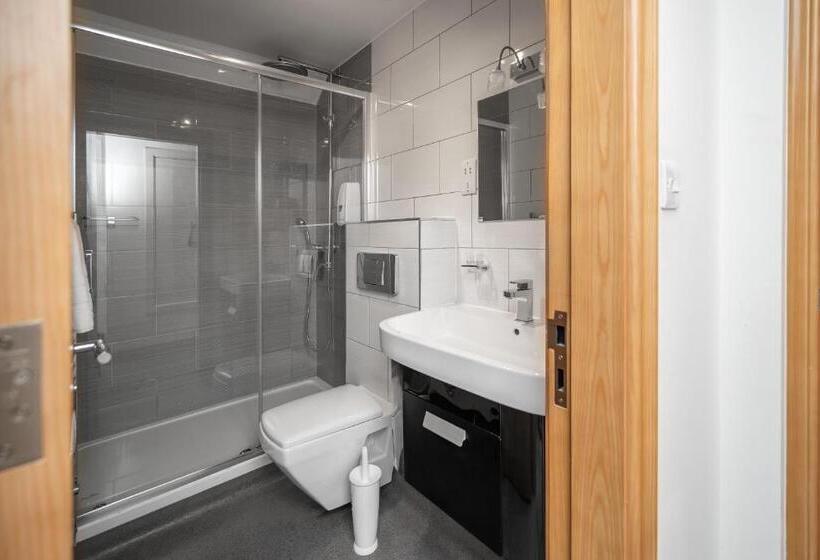 Студия Deluxe, Flexistay Aparthotel Sutton