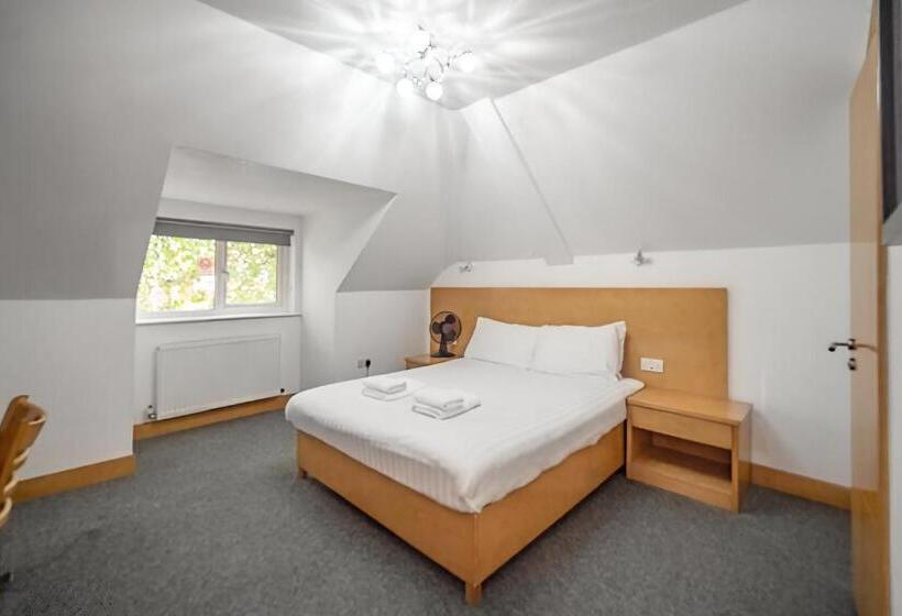 Номер Стандарт, Flexistay Aparthotel Sutton
