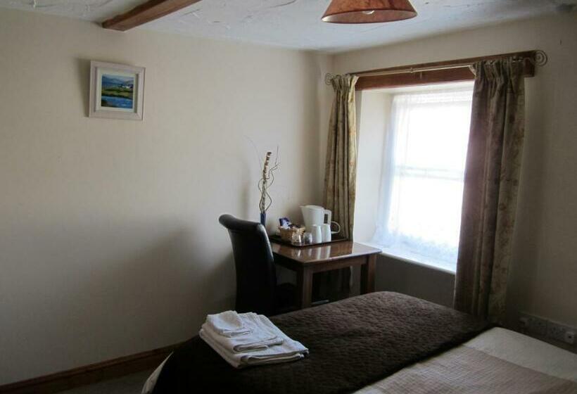 חדר סטנדרט, The Crosskeys Inn