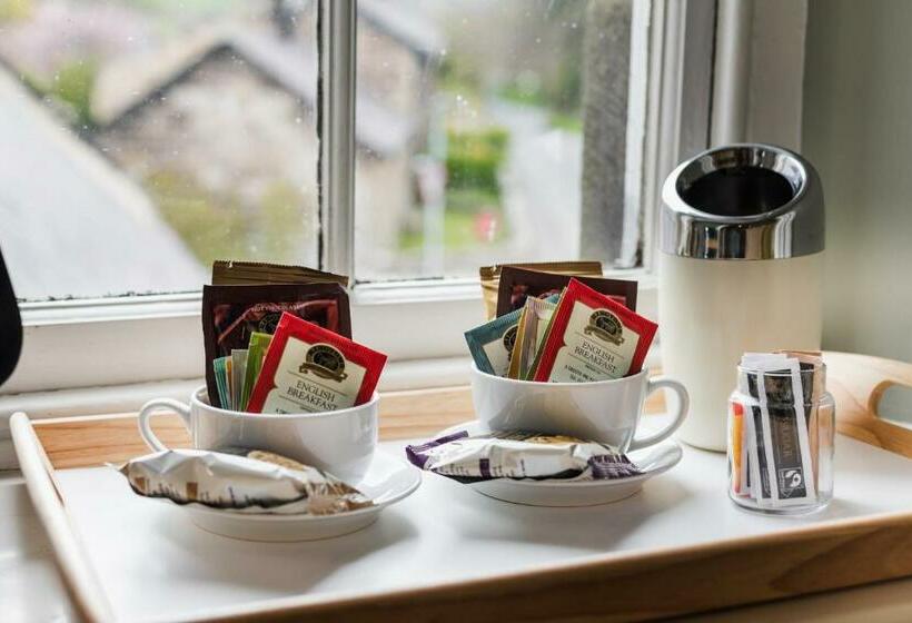 Номер Deluxe, The Percy Arms