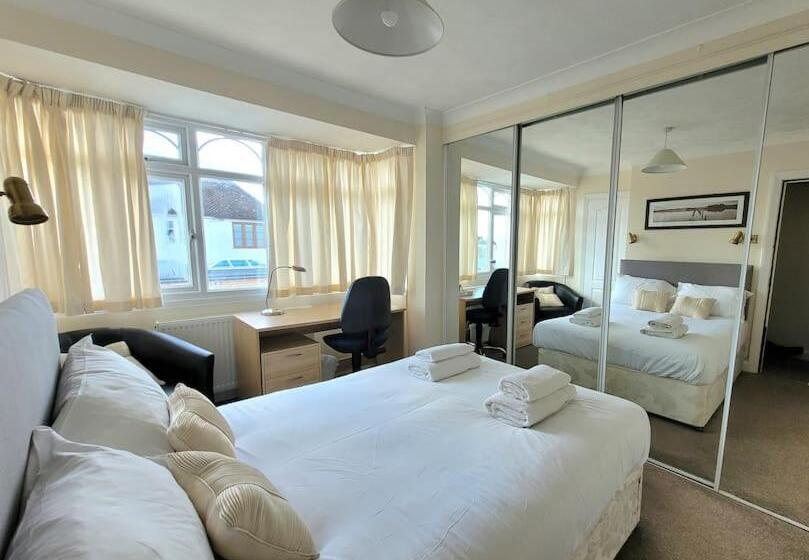 带共用浴室的标准房间, Cornerways Guest House