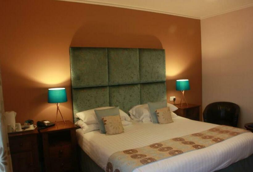 标准间, Caerwylan