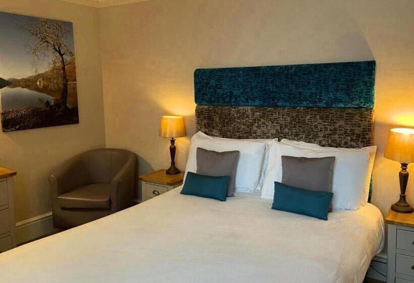 标准间, Caerwylan