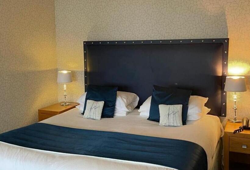 行政房间, Caerwylan