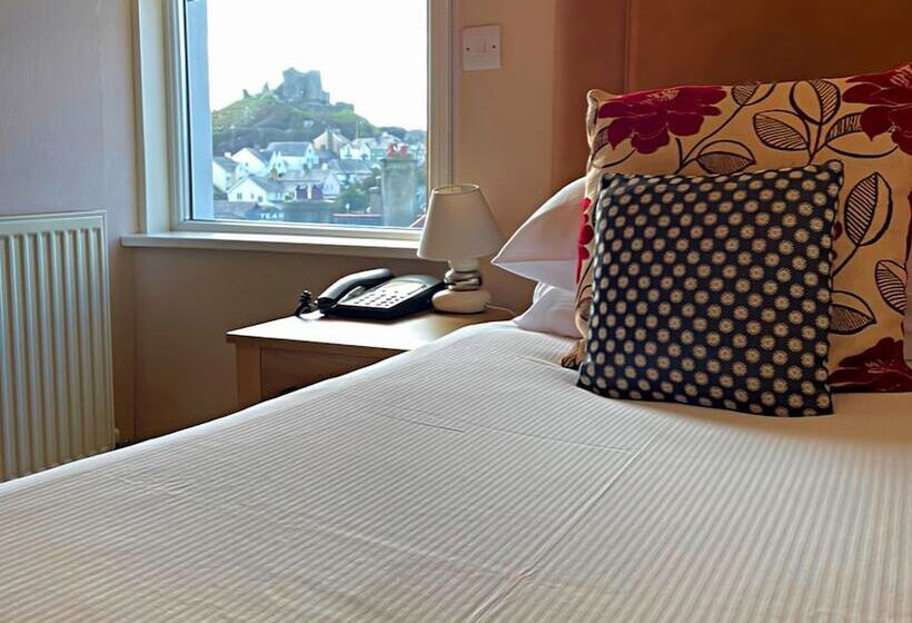 标准单人间, Caerwylan