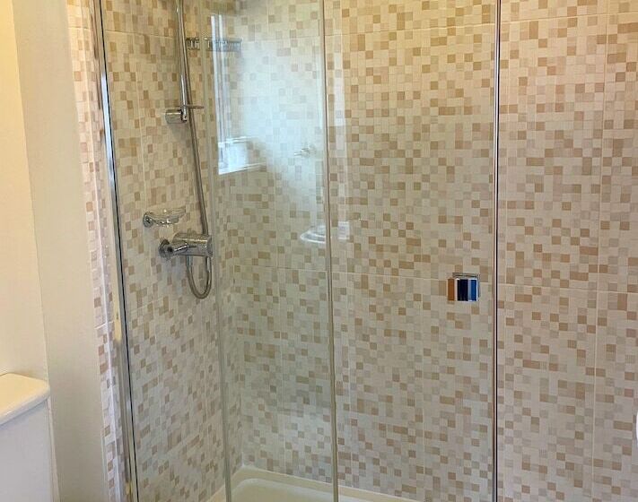 行政房间, Caerwylan