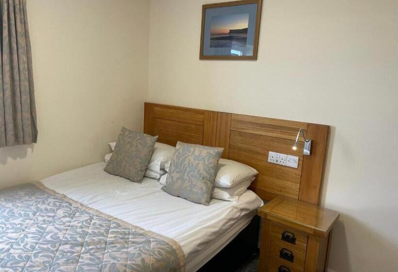 חדר סטנדרט, Claxton