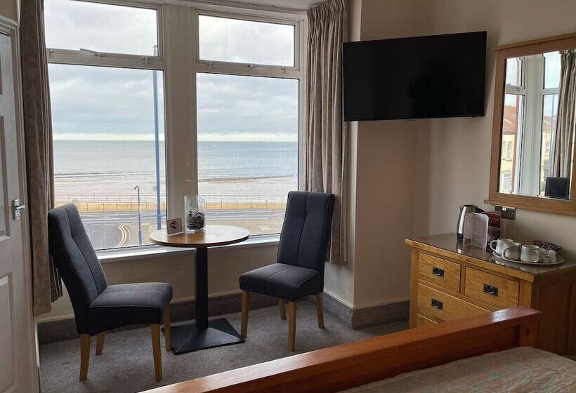 חדר דלוקס נוף לים, Claxton