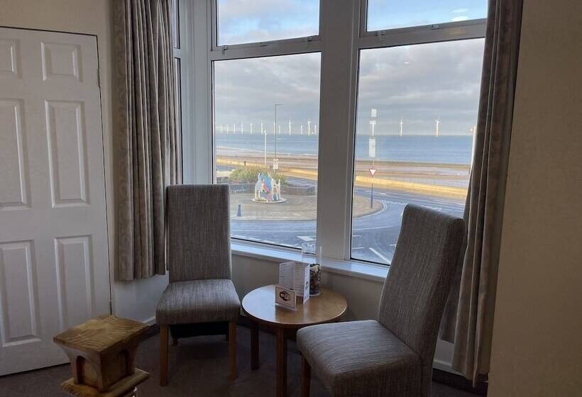 חדר דלוקס נוף לים, Claxton