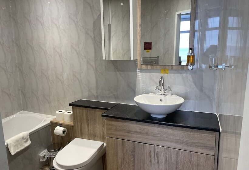 חדר דלוקס נוף לים, Claxton