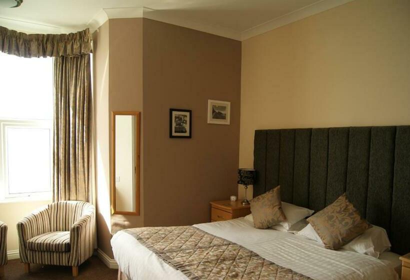 חדר פרמיום נוף לים, Membly Hall