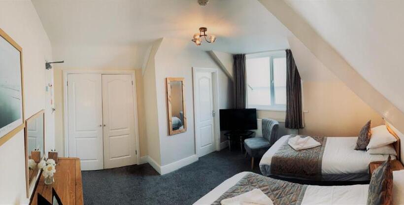 חדר סטנדרט נוף לים, Membly Hall