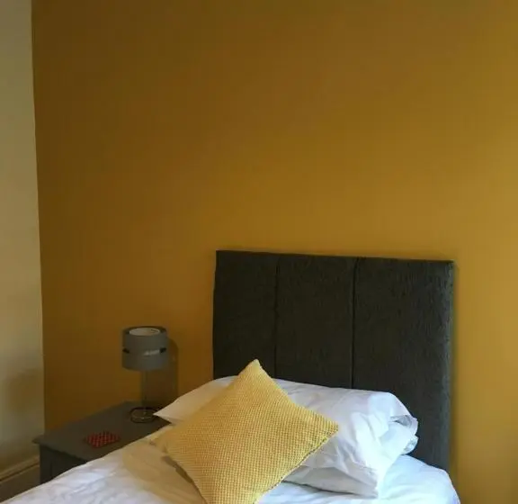 Standard Yhden Hengen Huone, Min Y Mor