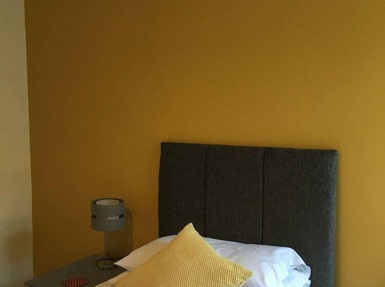 חדר סטנדרט יחיד, Min Y Mor