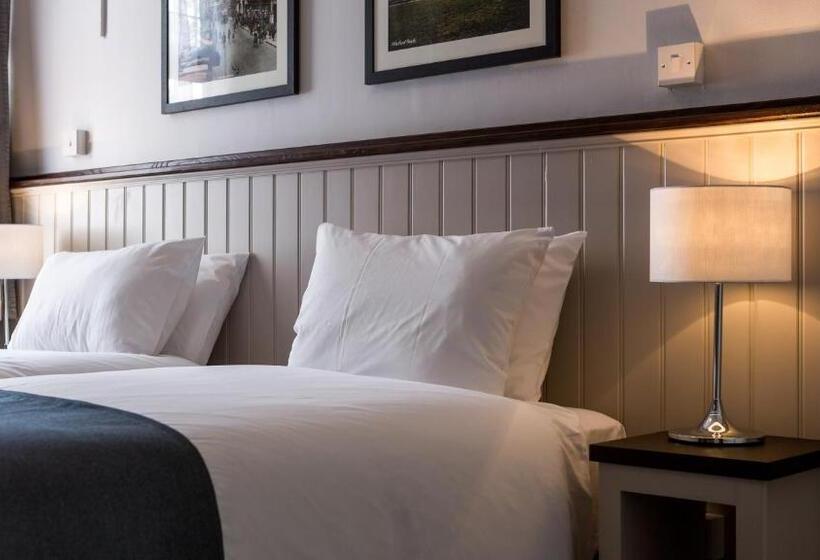 חדר סטנדרט, Southern Cross