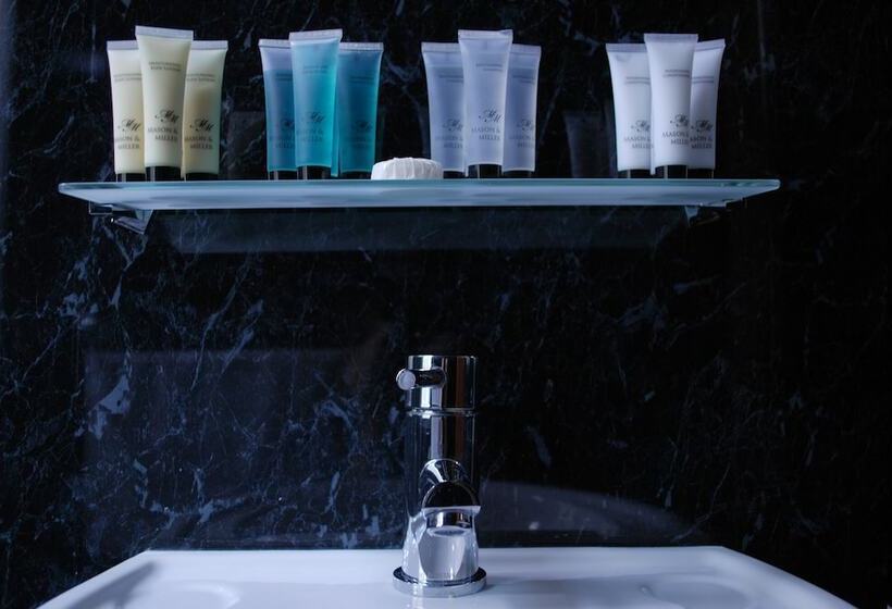 스탠다드 룸, The Liverpool Inn