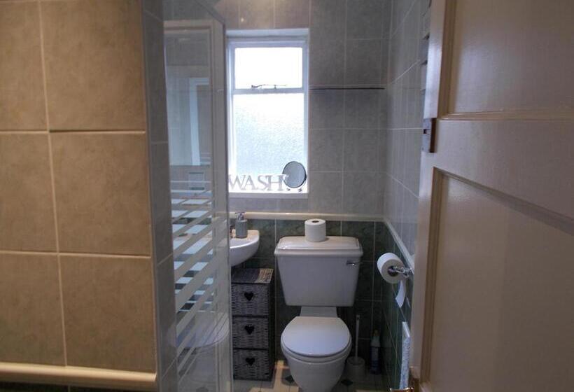 חדר סטנדרט, The White Lion