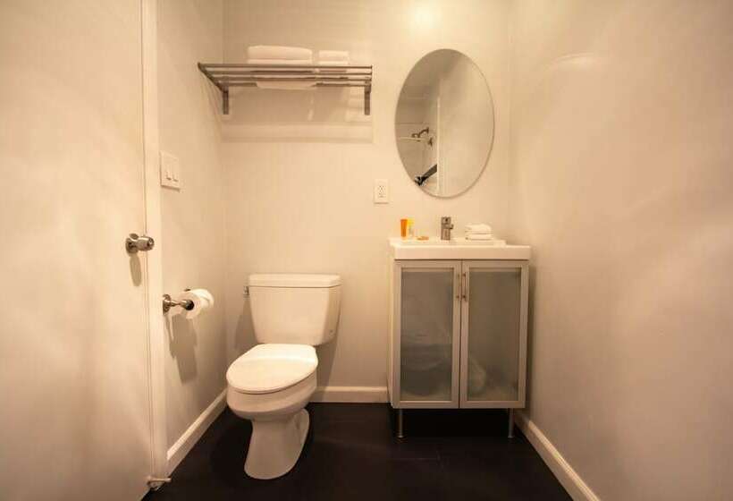 غرفة قياسية إطلالة جانبية علي البحر, Air Venice On The Beach