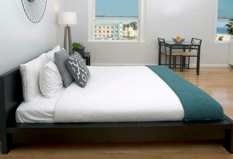 إستوديو قياسى ذو إطلالة جانبية على البحر, Air Venice On The Beach