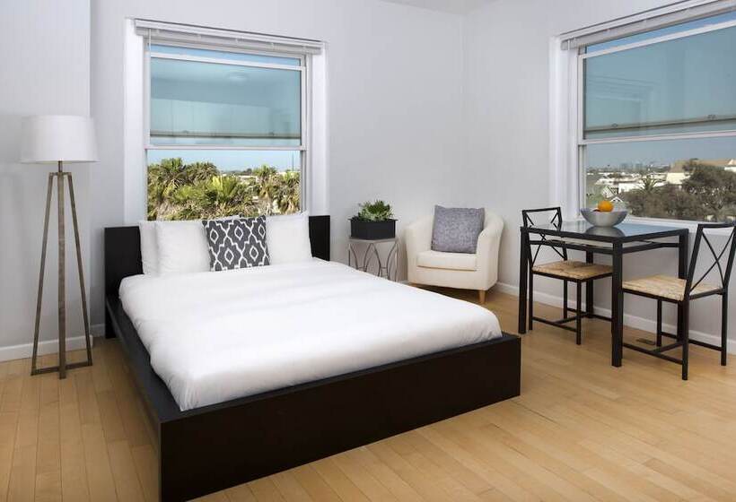 إستوديو قياسى ذو إطلالة جانبية على البحر, Air Venice On The Beach