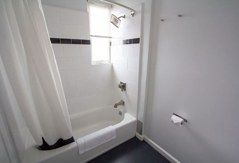 استوديو إقتصادى, Air Venice On The Beach