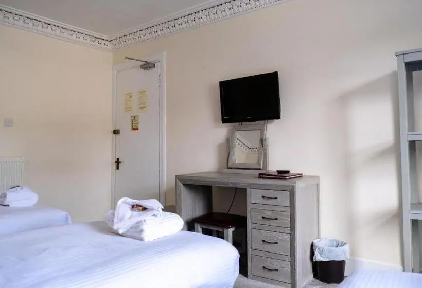スタンダードトリプルルーム, Corran House Guest House