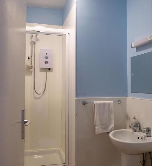 חדר משפחתי נוף לים, Corran House Guest House