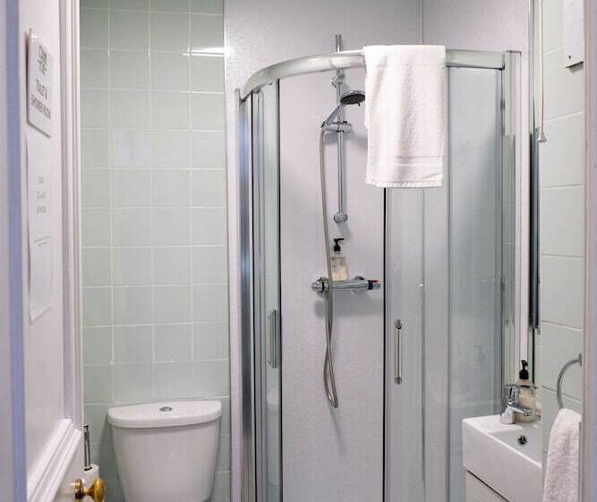 חדר סטנדרט חדר אמבטיה משותף, Corran House Guest House