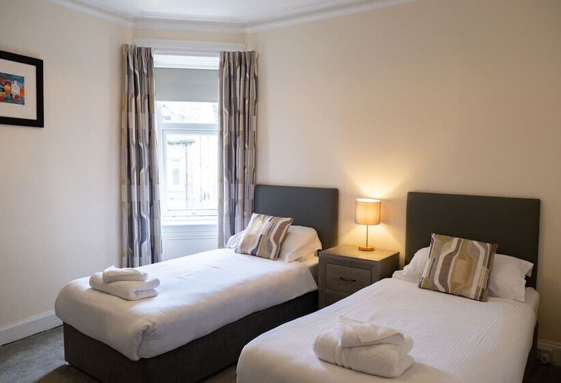 חדר סטנדרט, Corran House Guest House