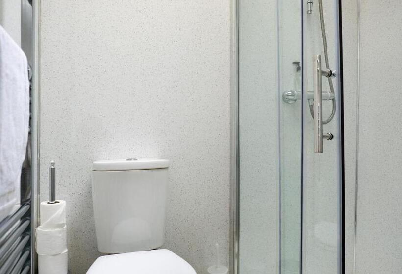 חדר סטנדרט חדר אמבטיה משותף, Corran House Guest House