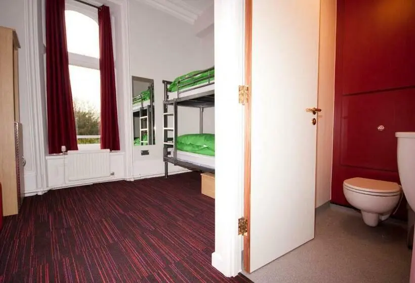 Standard Neljän Hengen Huone, Yha Castleton Losehill Hall